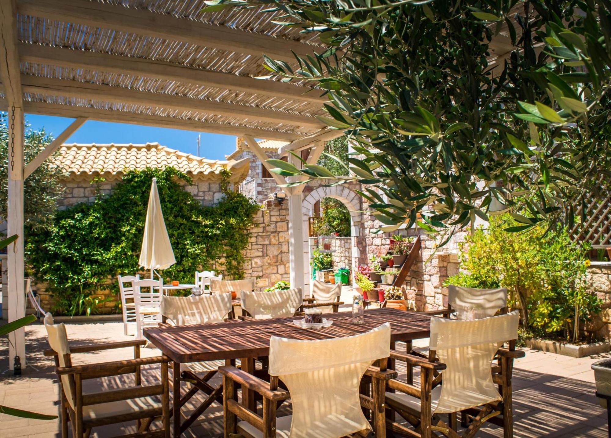 Liokrina Country Living Villas & Suites Koróni Buitenkant foto